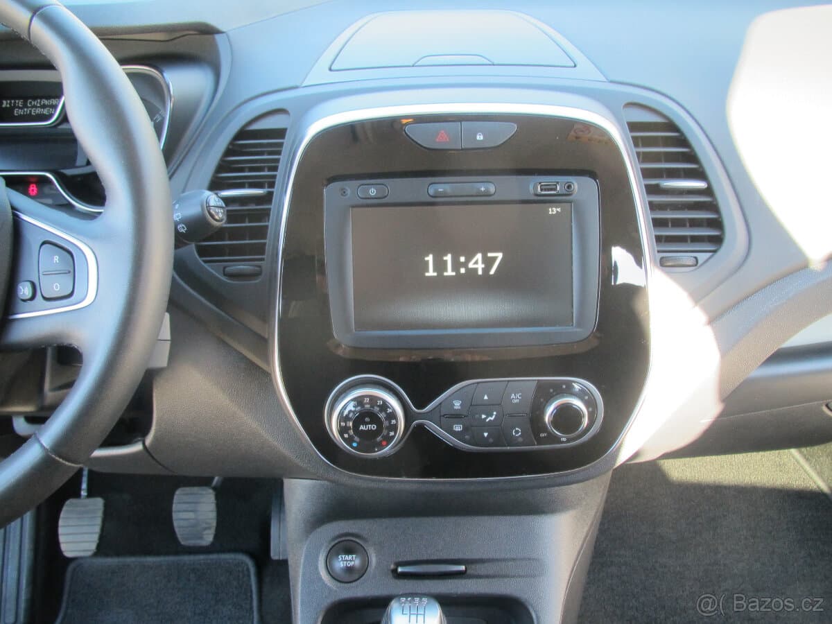 2019 Renault CAPTUR - 10