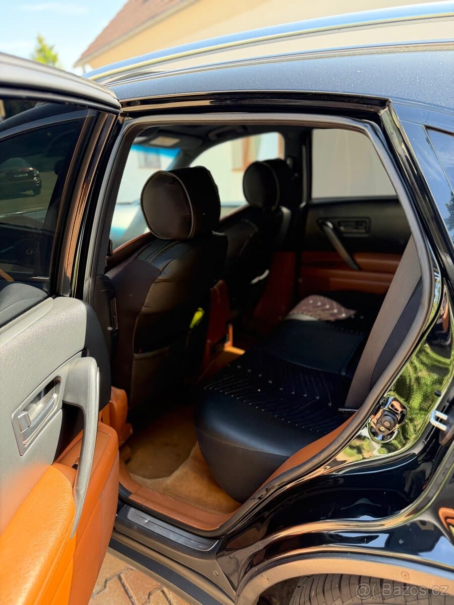 2005 Infiniti FX - 10