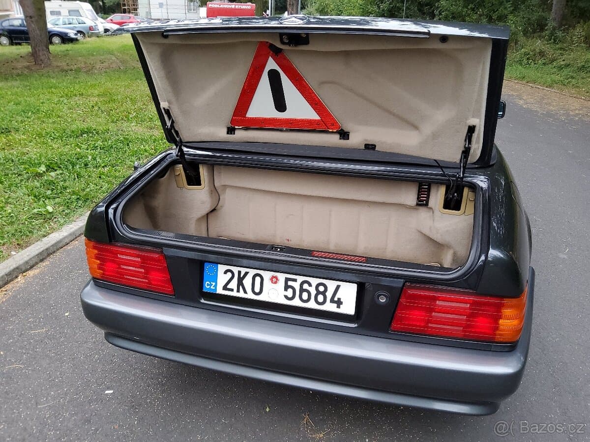 1991 Mercedes-Benz SL - 10