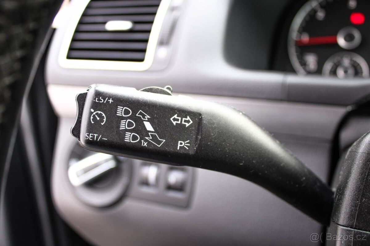 2015 Volkswagen TOURAN - 10