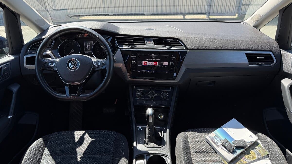 2022 Volkswagen TOURAN - 10