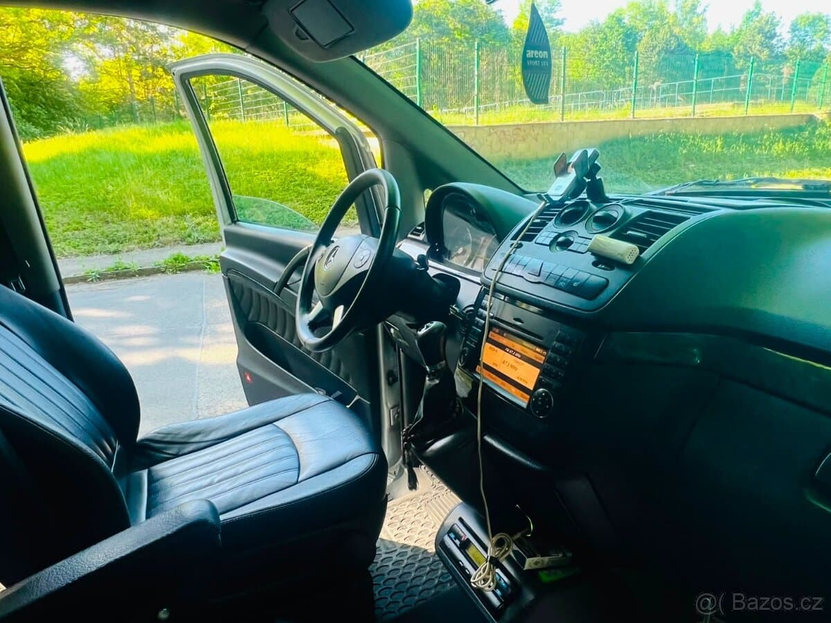 2010 Mercedes-Benz VIANO - 10