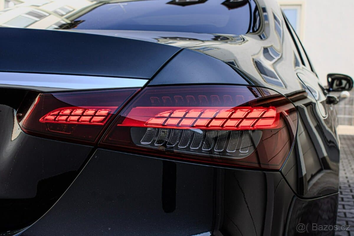 2021 Mercedes-Benz OSTATNÍ - 10