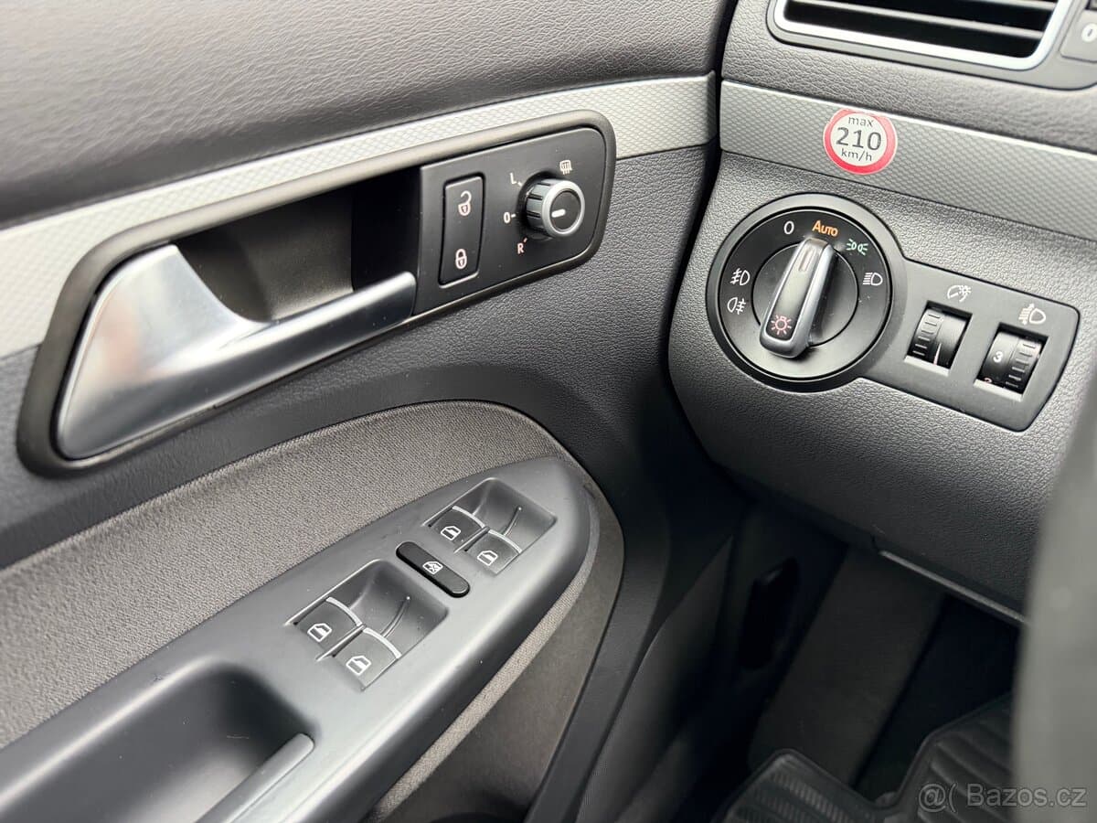 2013 Volkswagen TOURAN - 10