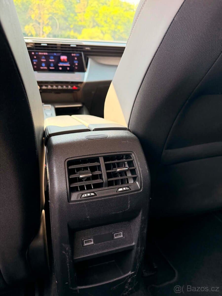 2024 Peugeot 308 - 10