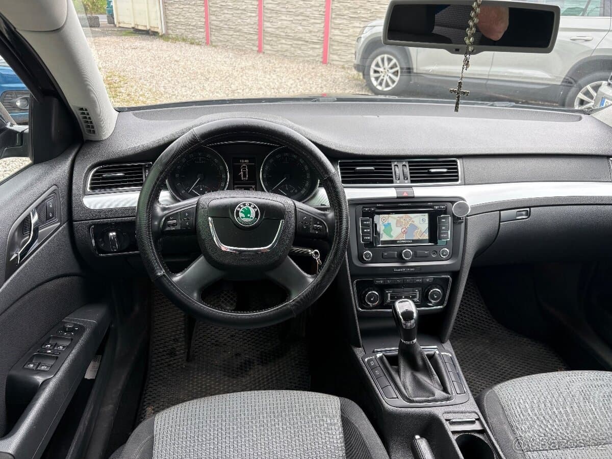 2012 Škoda SUPERB - 10