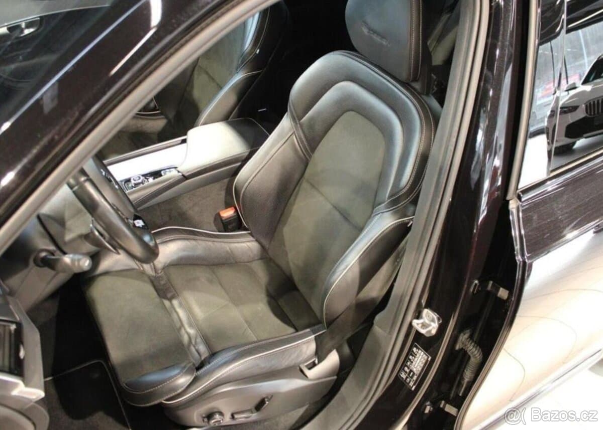 2019 Volvo XC90 - 10