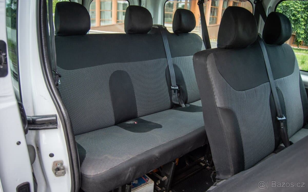 2011 Opel VIVARO - 10