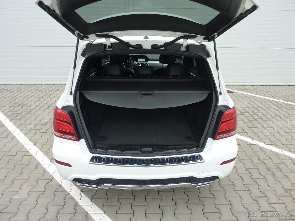 2013 Mercedes-Benz GLK - 10