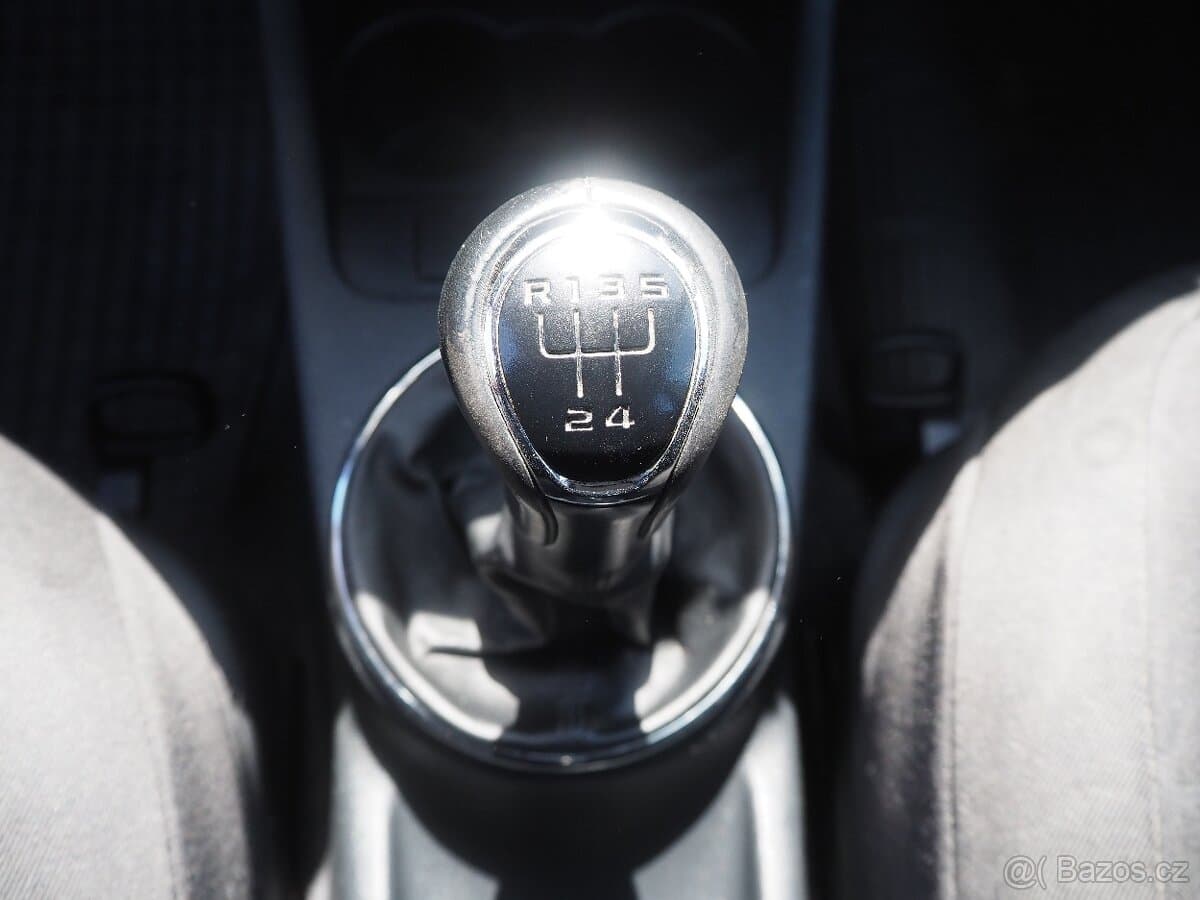 2014 Škoda FABIA - 10