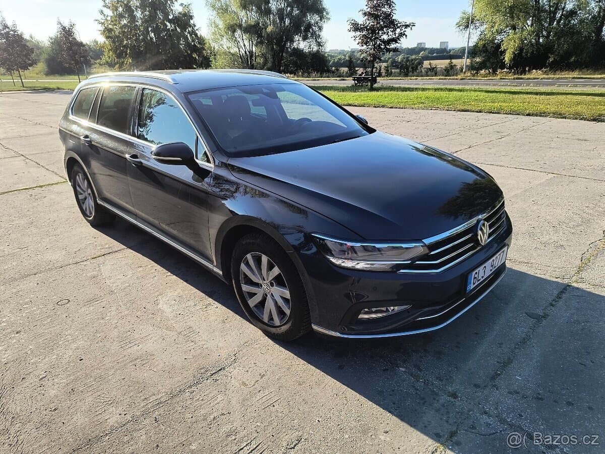 2020 Volkswagen PASSAT - 10