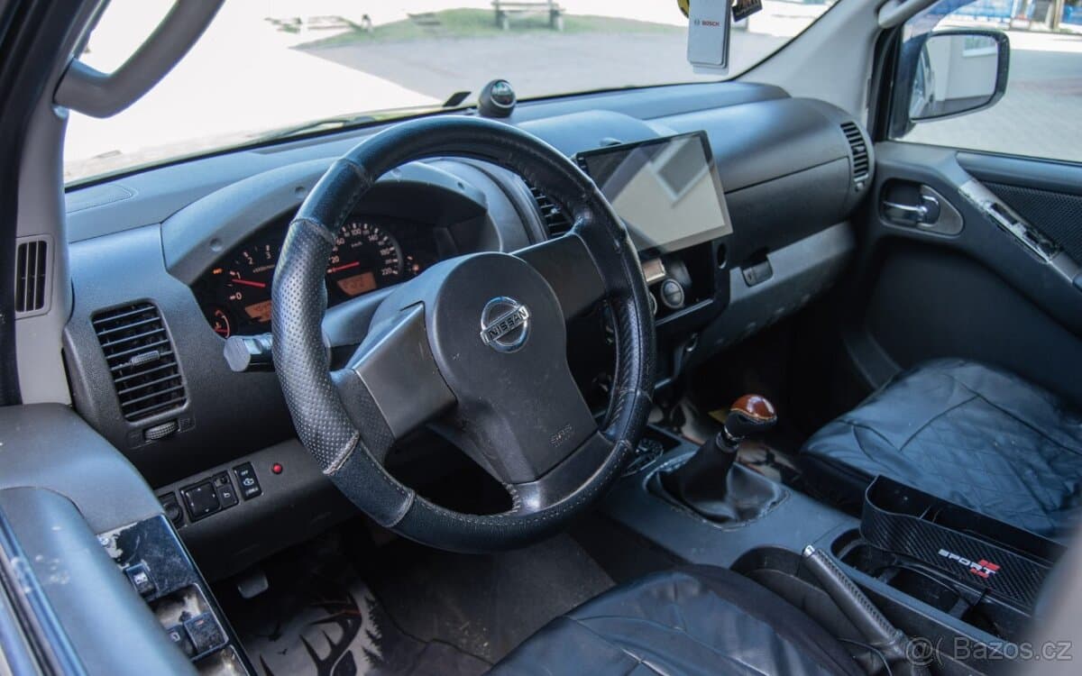 2008 Nissan NAVARA - 10