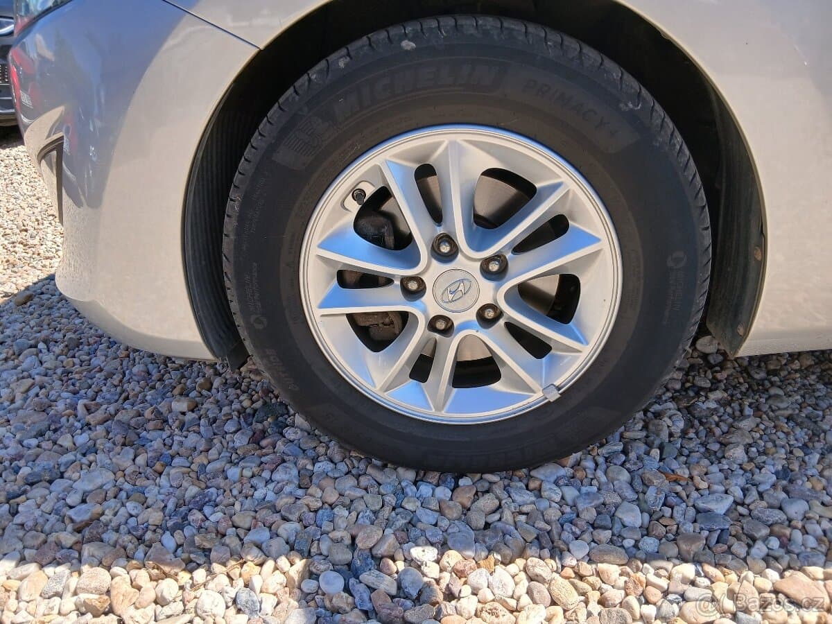 2015 Hyundai i30 - 10