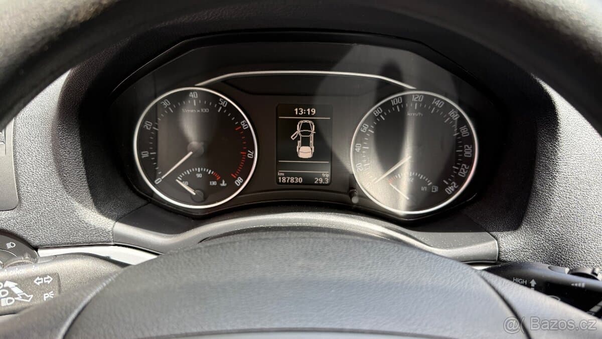 2010 Škoda OCTAVIA - 10