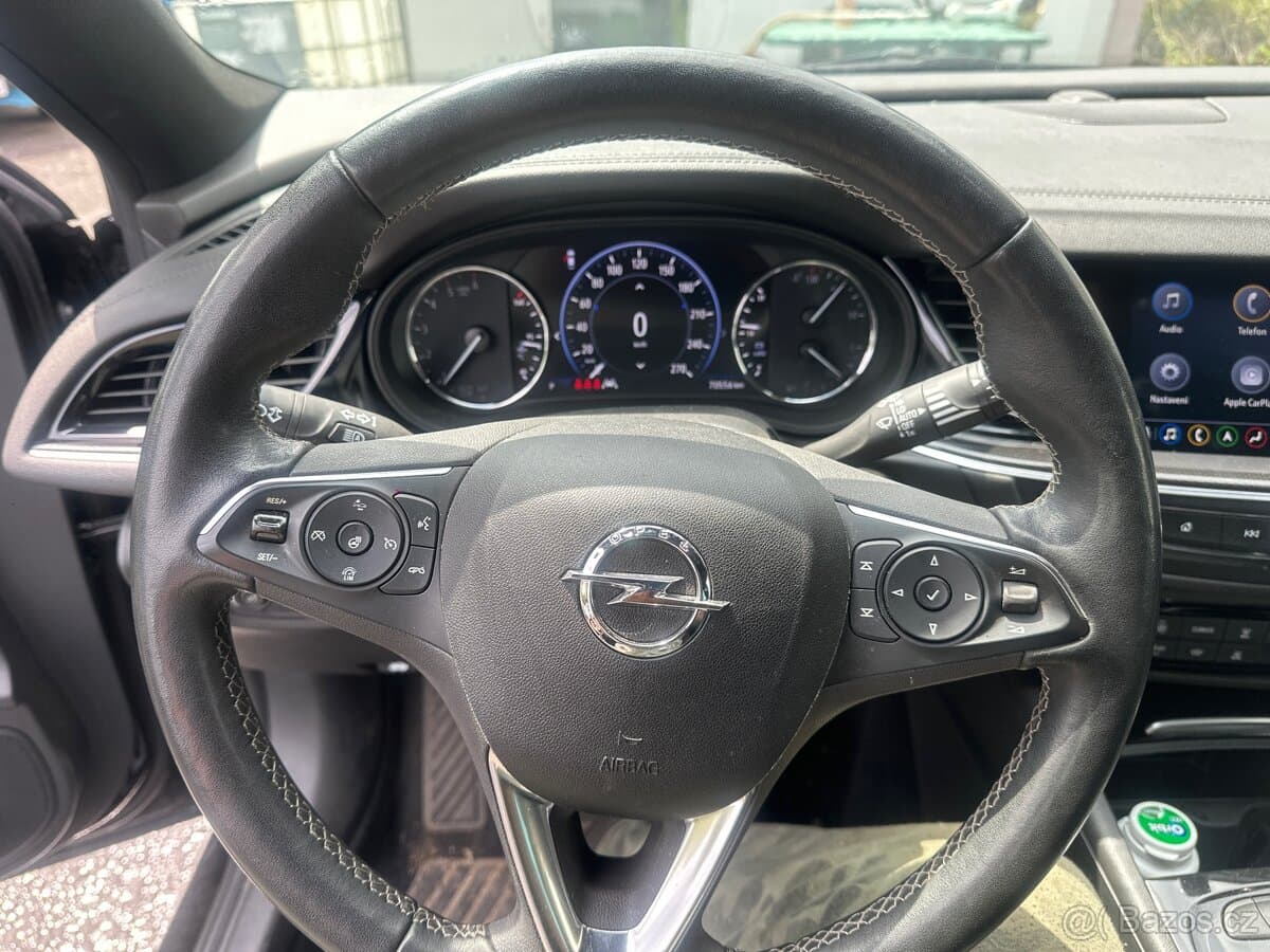2022 Opel INSIGNIA - 10