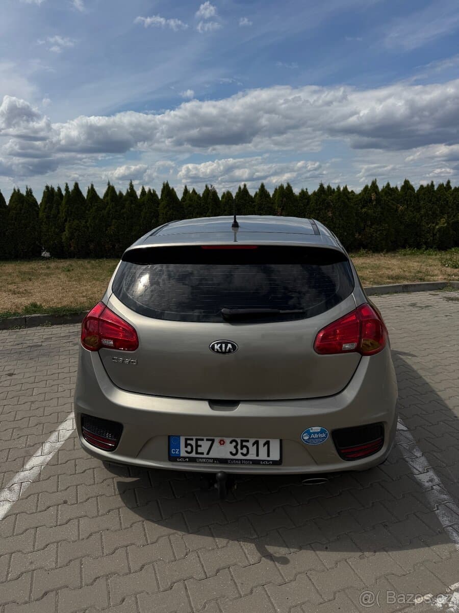 2017 Kia PROCEED - 10