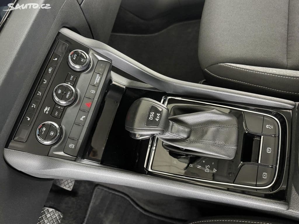 2021 Škoda KAROQ - 10