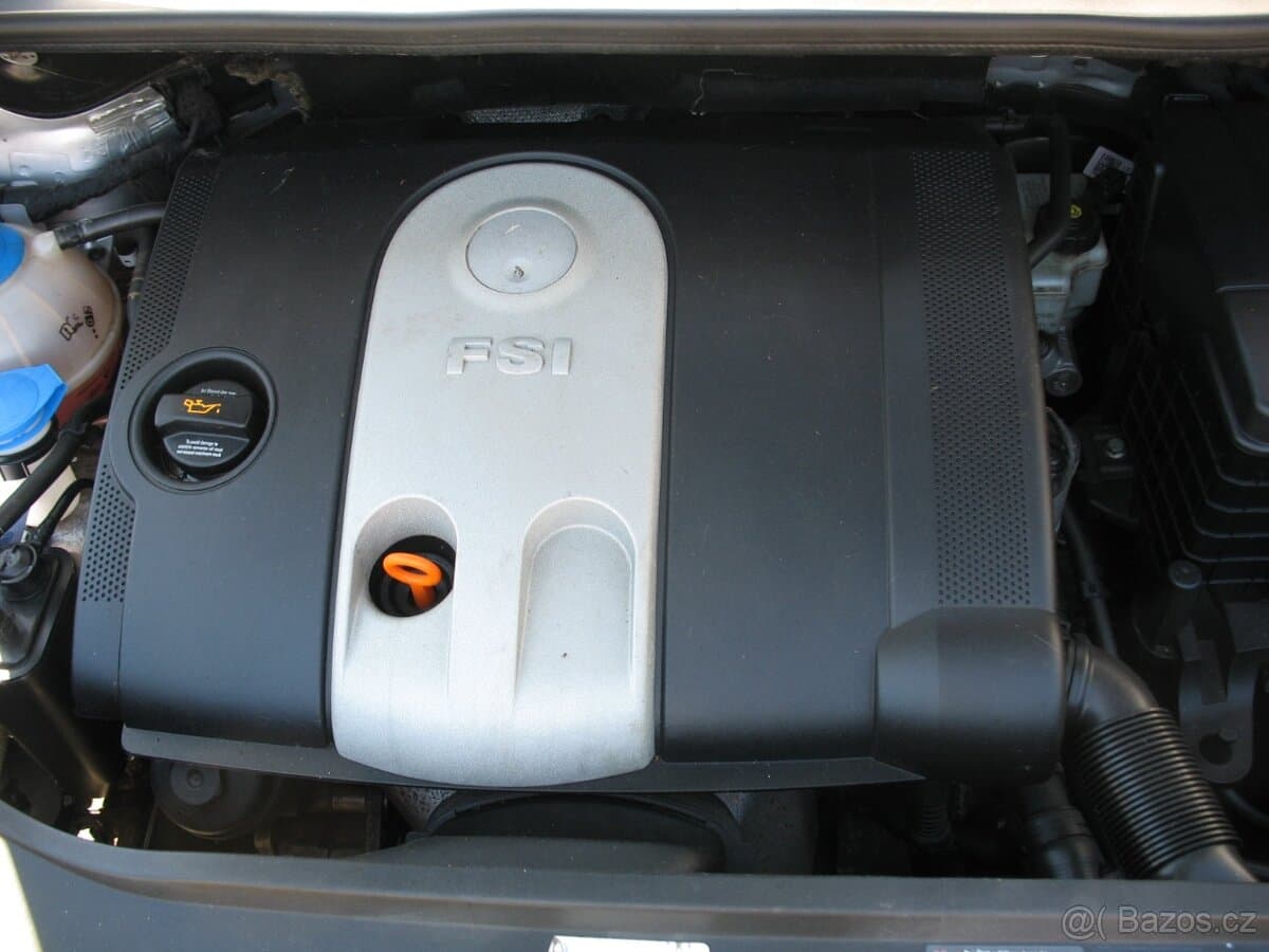 2006 Volkswagen GOLF - 10