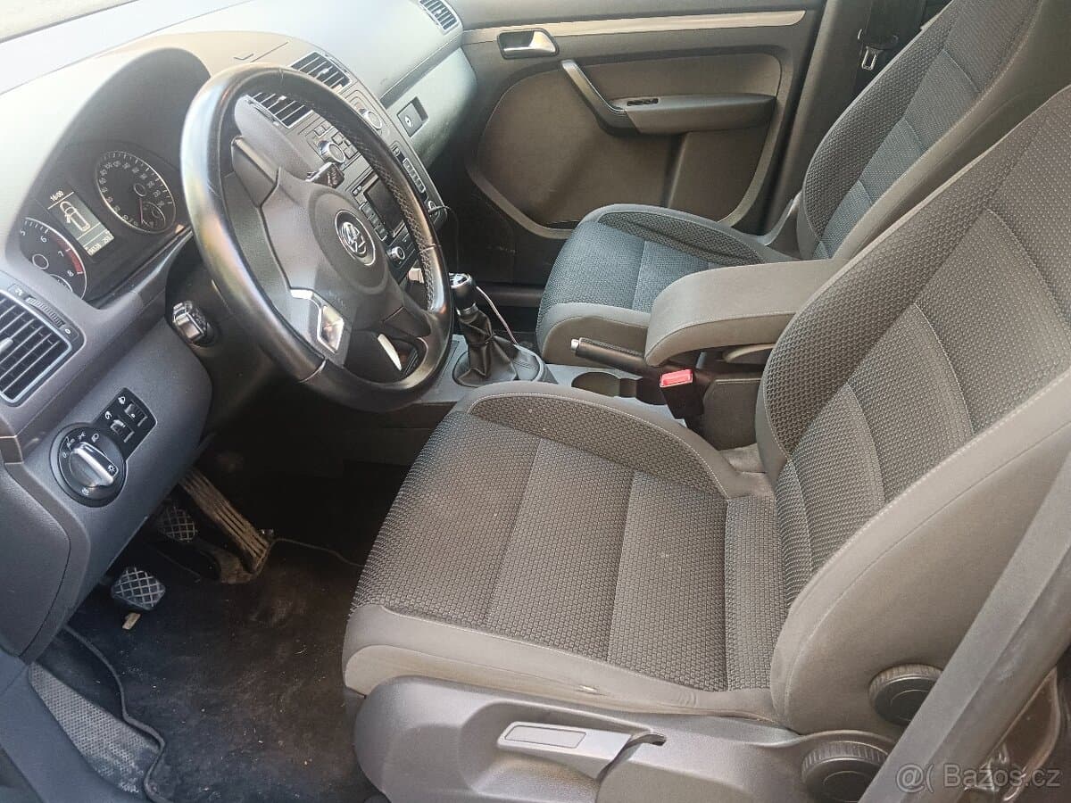 2010 Volkswagen TOURAN - 10
