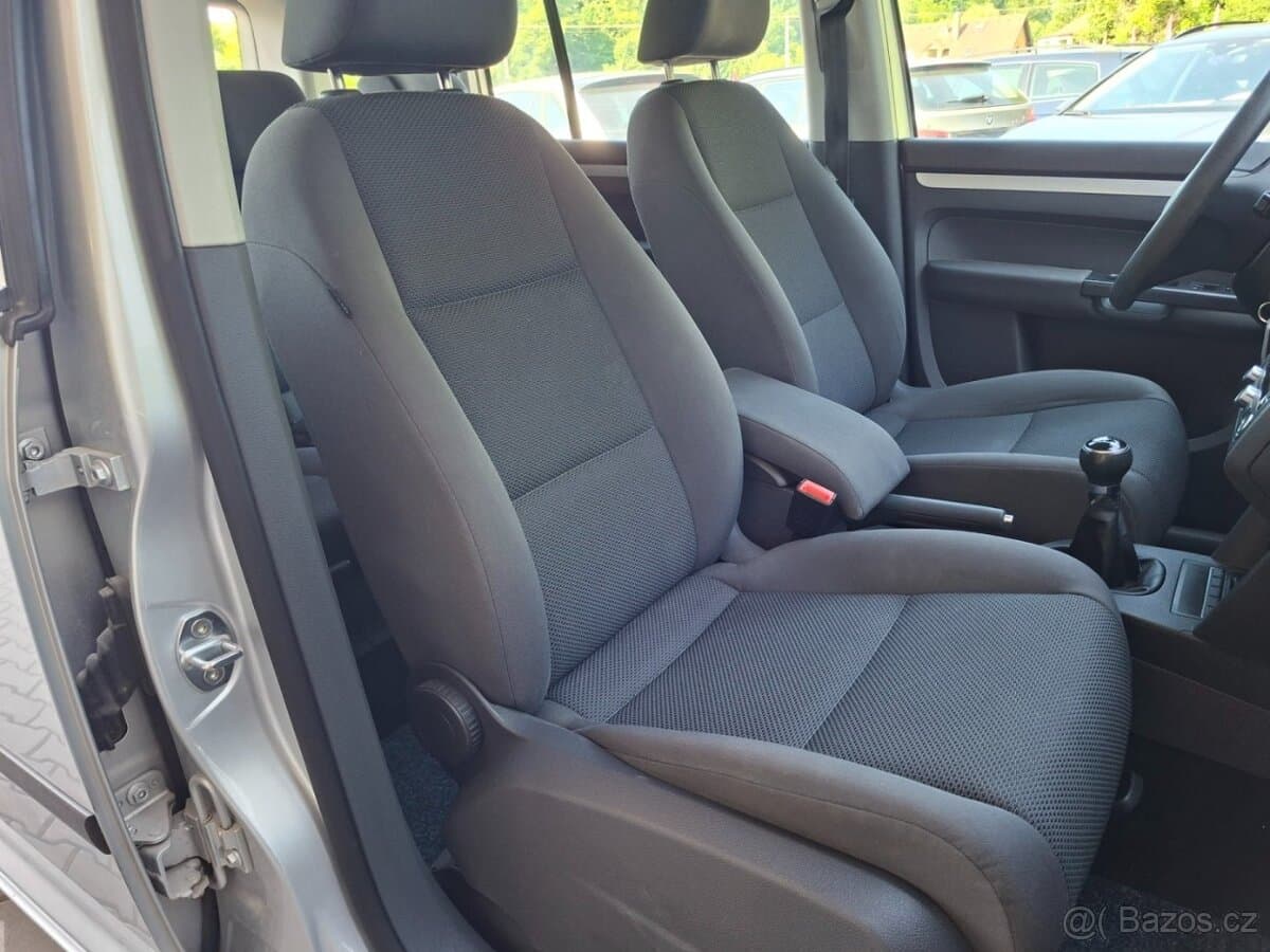2011 Volkswagen TOURAN - 10
