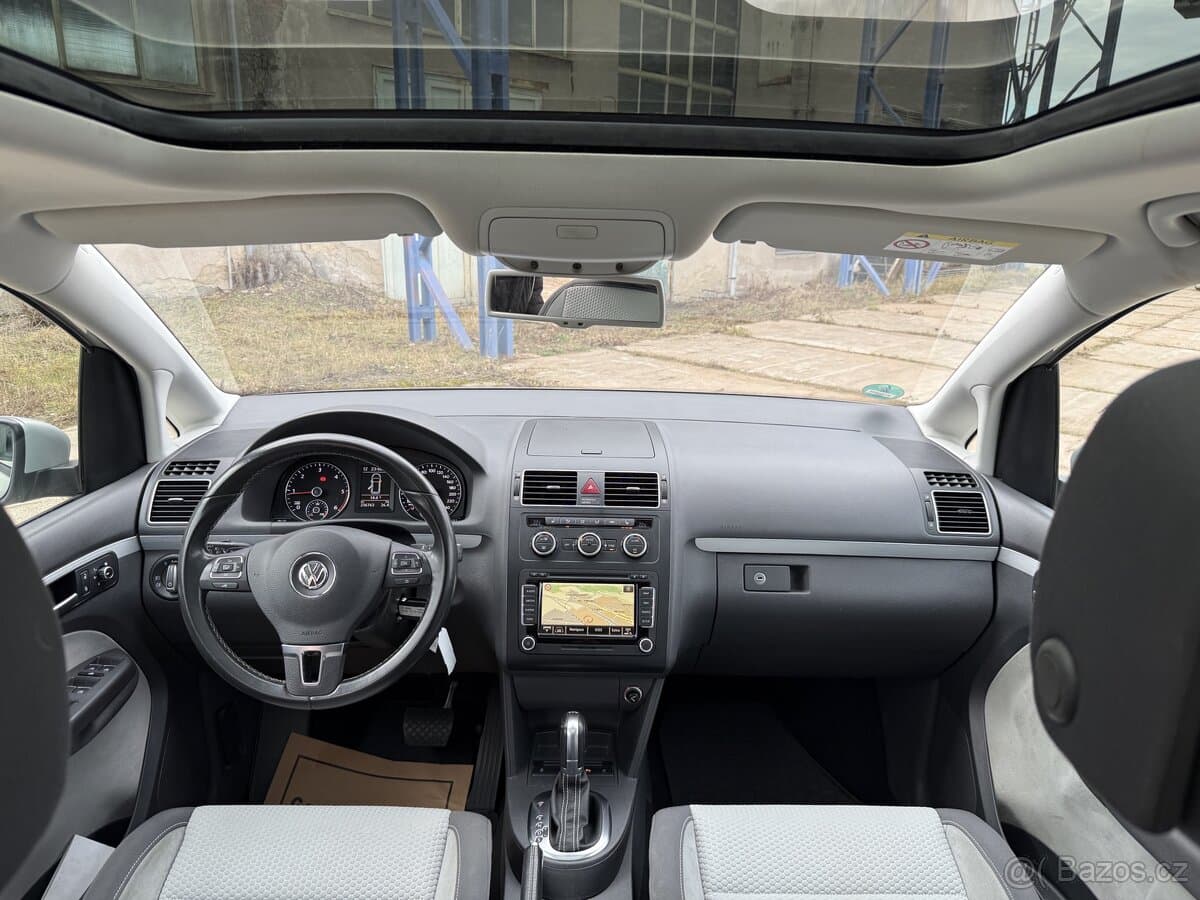 2015 Volkswagen TOURAN - 10