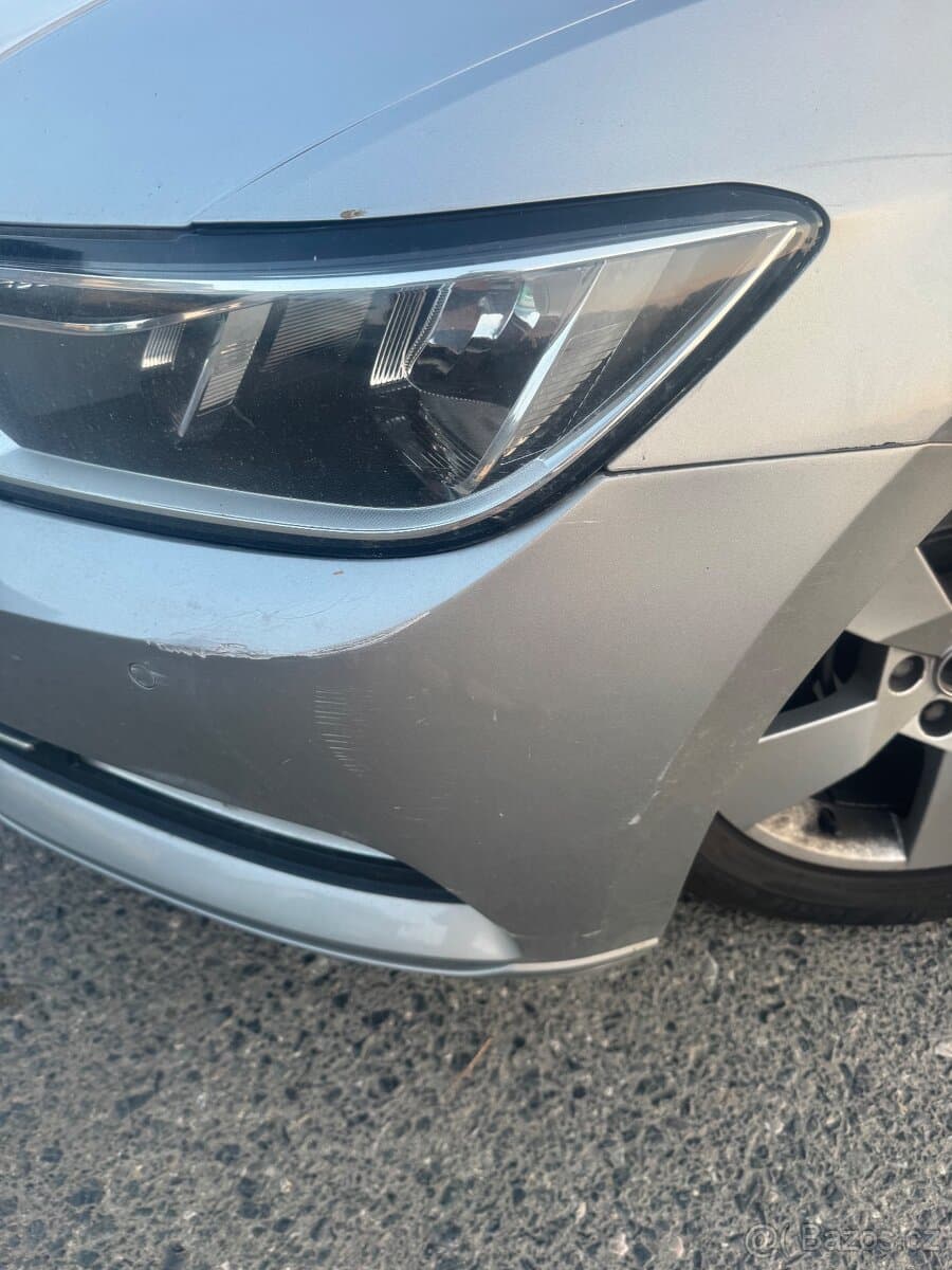 2015 Volkswagen PASSAT - 10