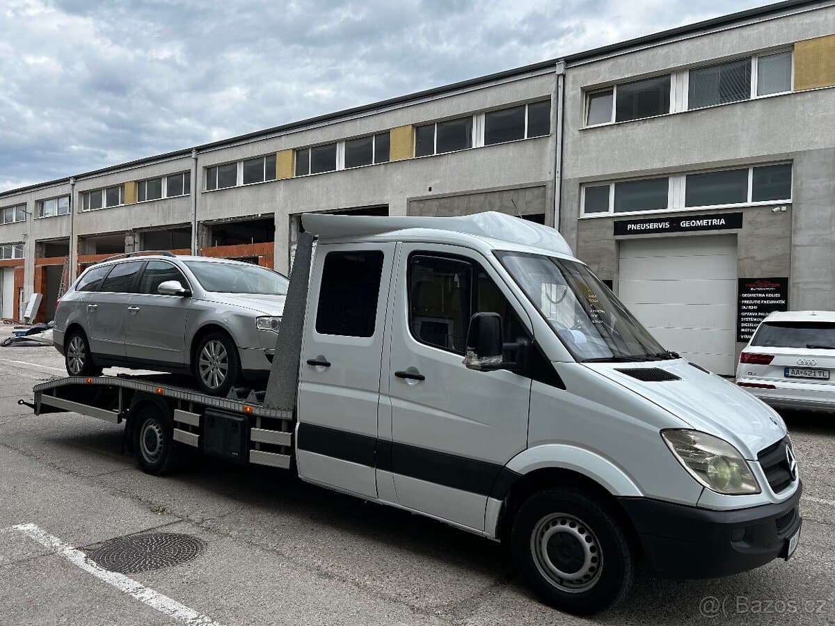 2009 Mercedes-Benz SPRINTER - 10