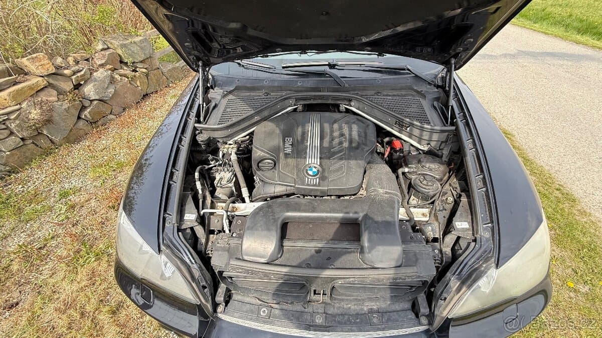 2011 BMW X5 - 10