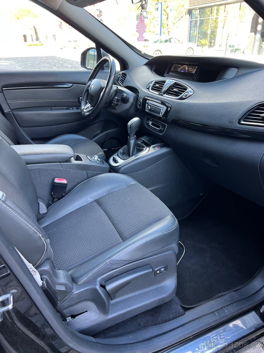2013 Renault SCENIC - 10