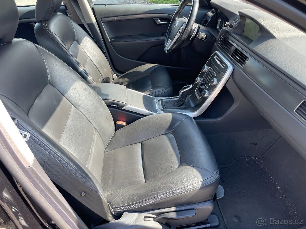 2014 Volvo XC70 - 10