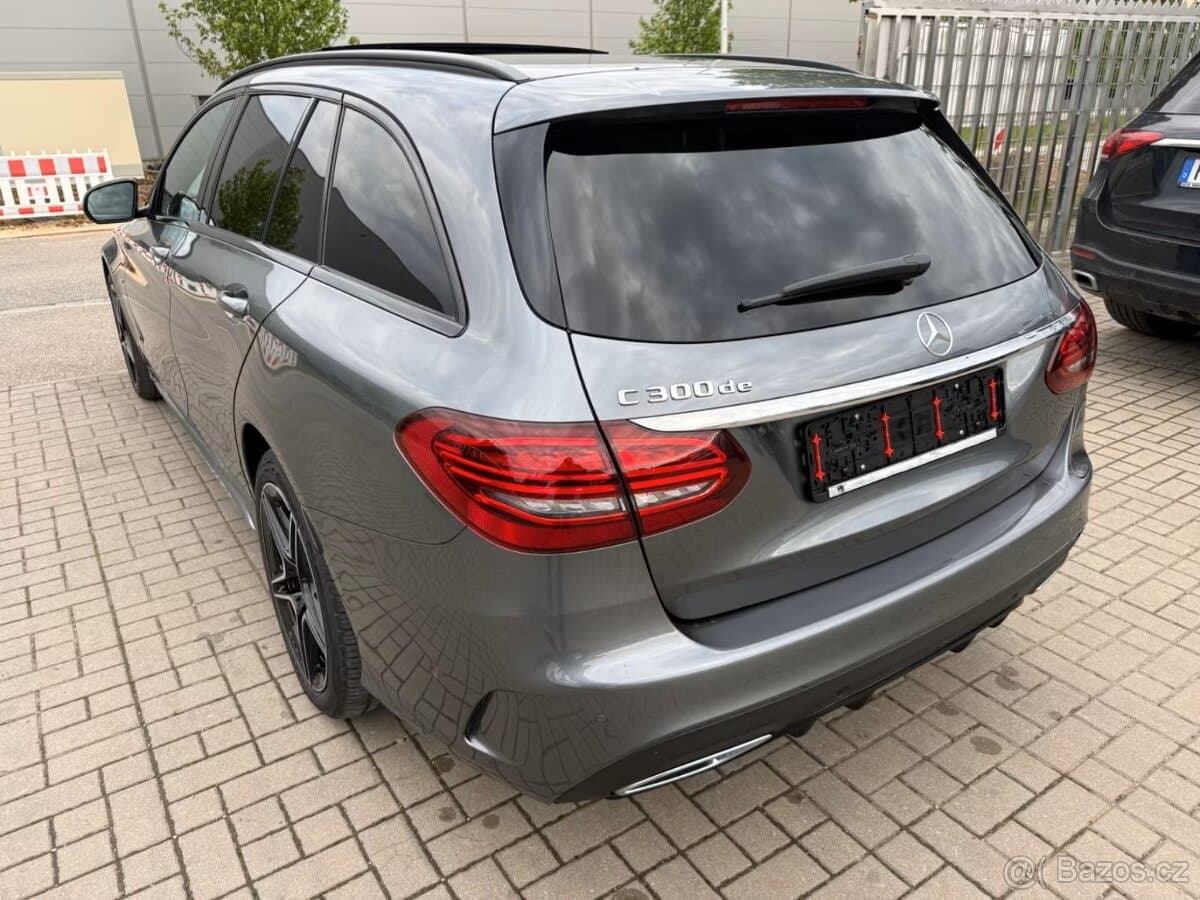 2021 Mercedes-Benz OSTATNÍ - 10