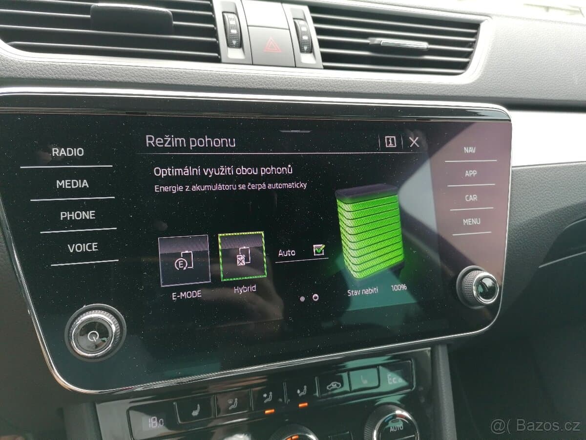 2022 Škoda SUPERB - 10