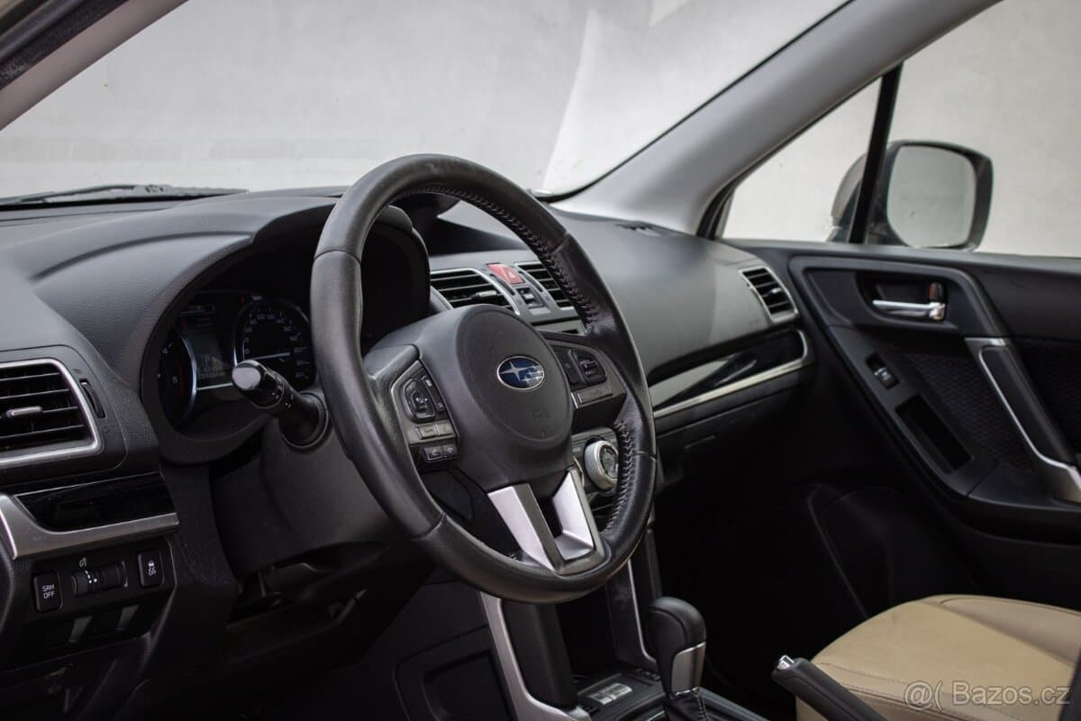 2017 Subaru FORESTER - 10