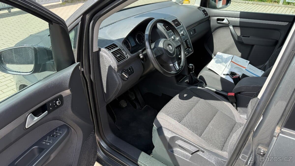 2013 Volkswagen TOURAN - 10