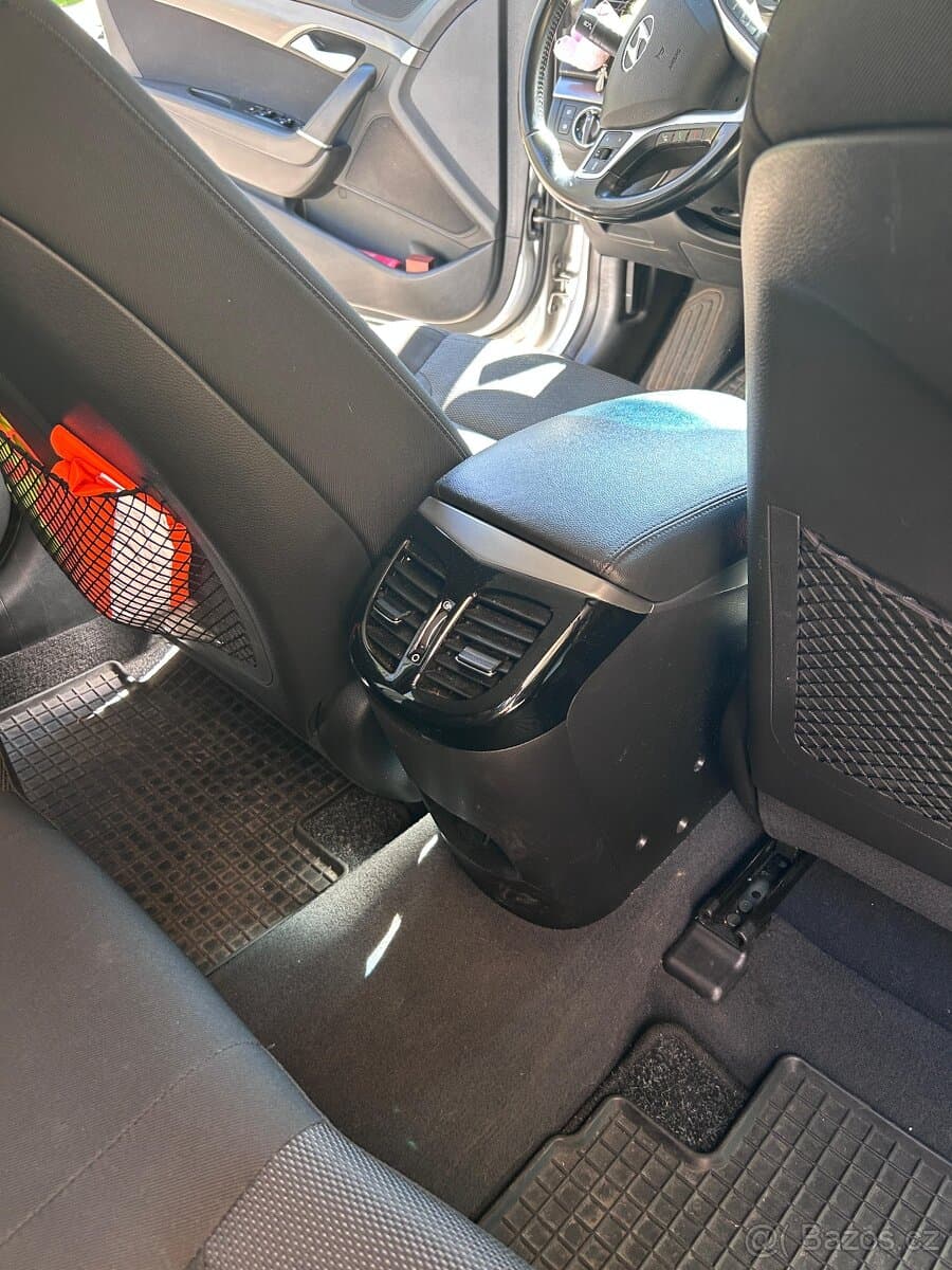2015 Hyundai i40 - 10