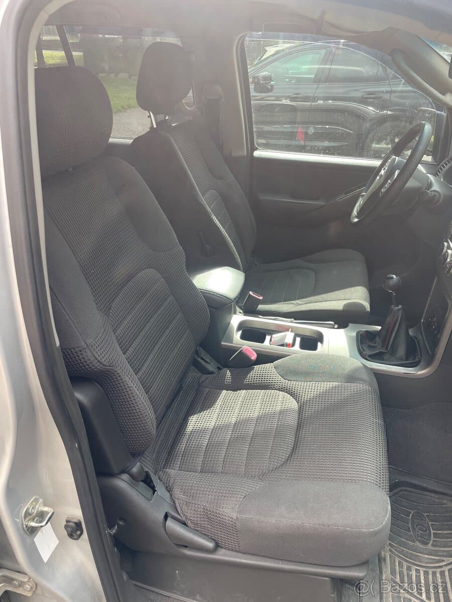 2005 Nissan PATHFINDER - 10