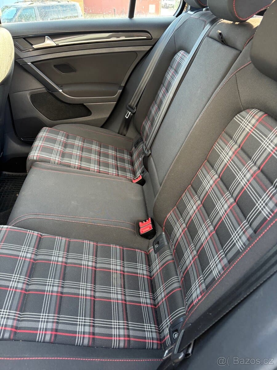 2014 Volkswagen GOLF - 10