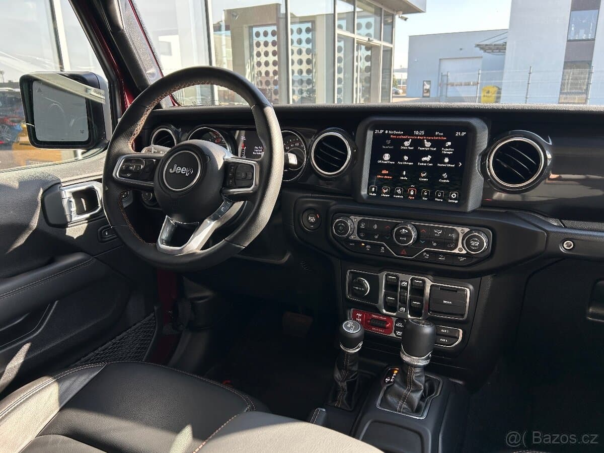 2023 Jeep WRANGLER - 10