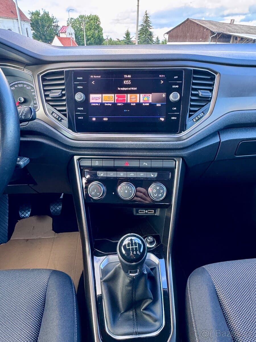 2018 Volkswagen T-ROC - 10