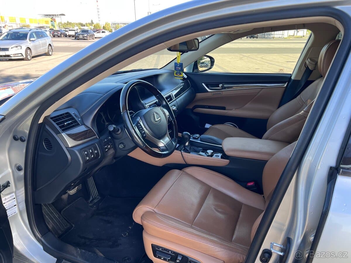 2012 Lexus GS - 10