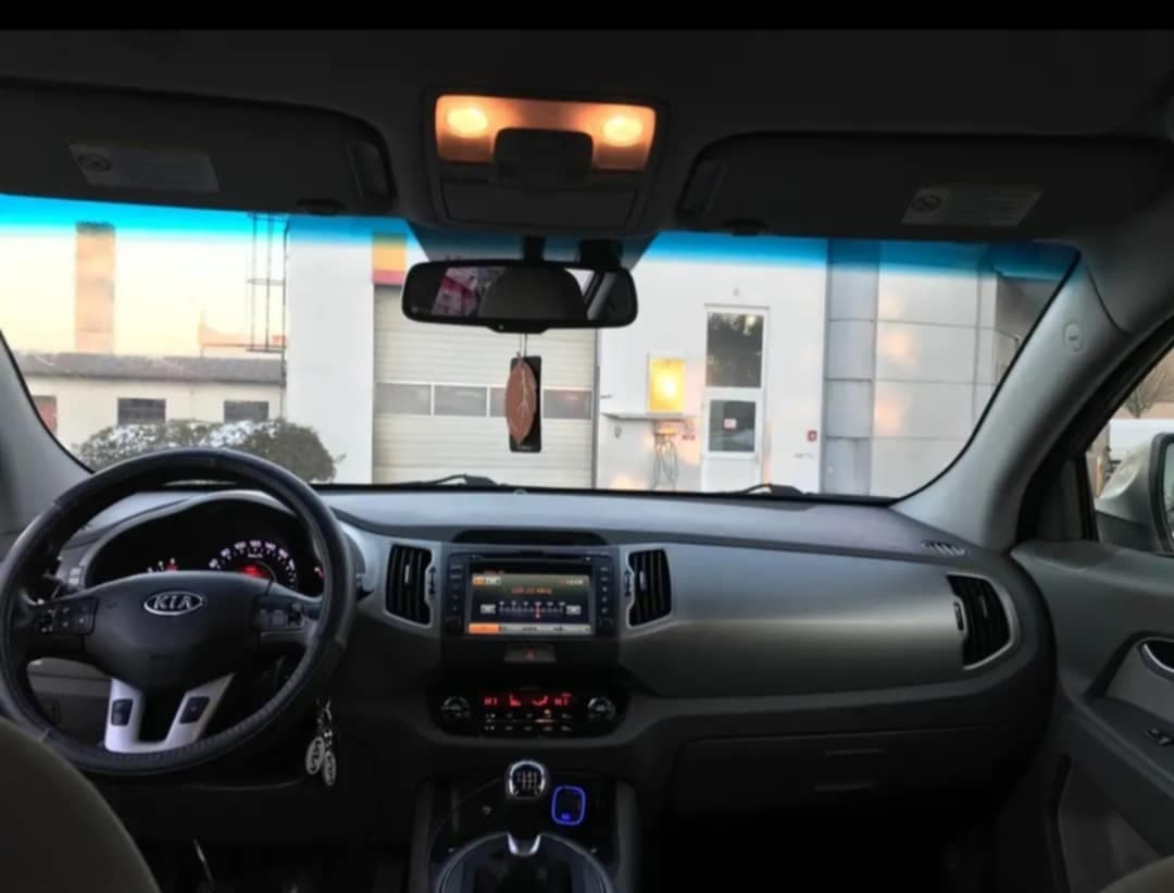 2012 Kia SPORTAGE - 10