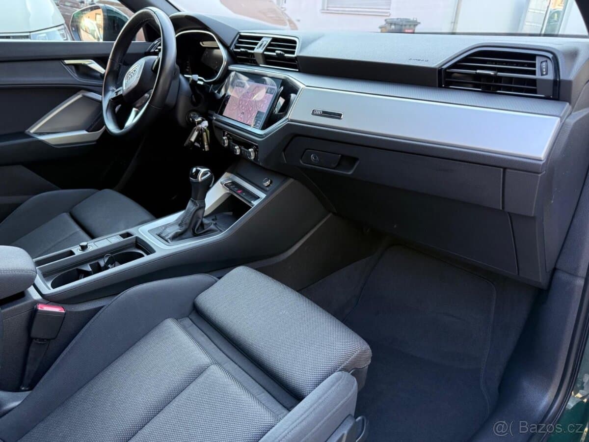2022 Audi Q3 - 10