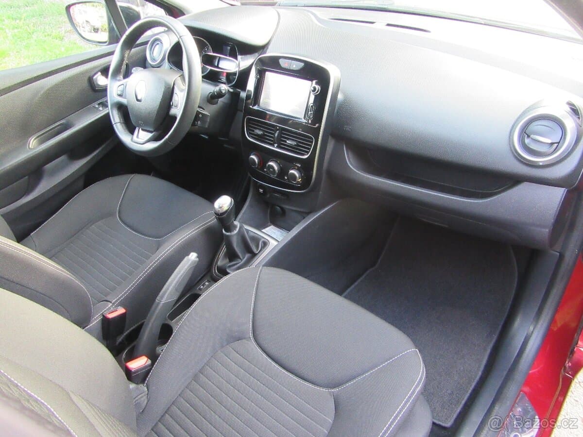 2017 Renault CLIO - 10