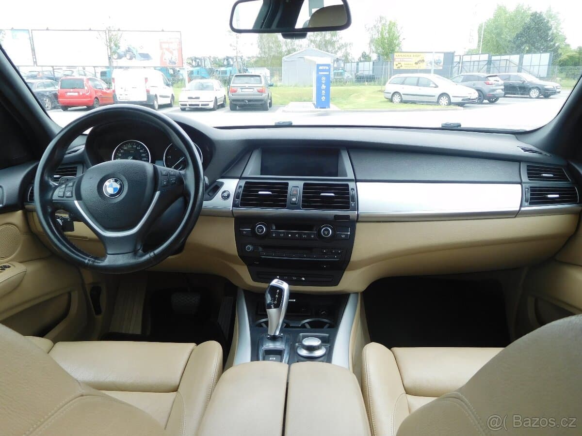 2009 BMW X5 - 10