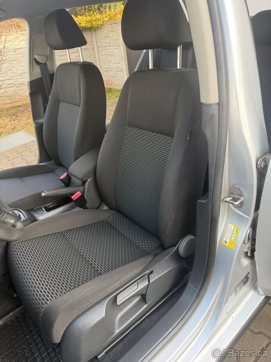 2012 Volkswagen GOLF - 10