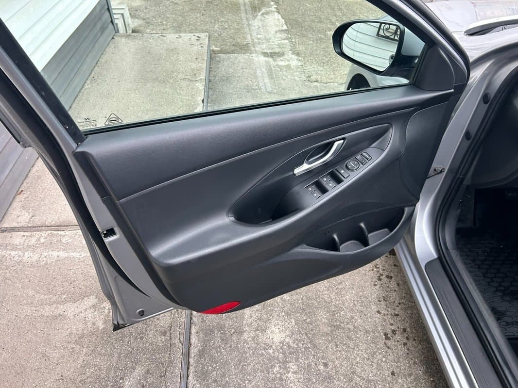 2022 Hyundai i30 - 10