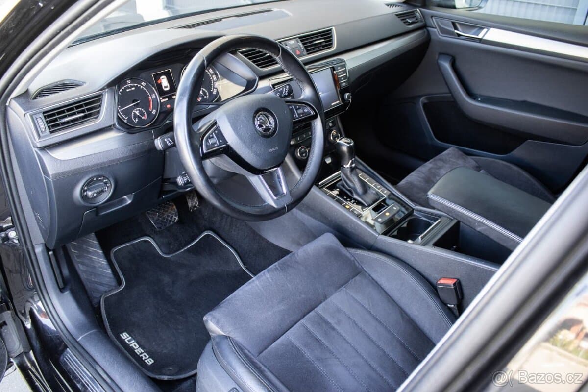 2016 Škoda SUPERB - 10