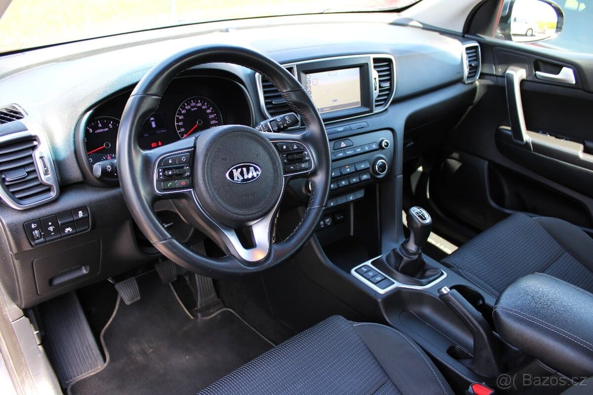 2017 Kia SPORTAGE - 10