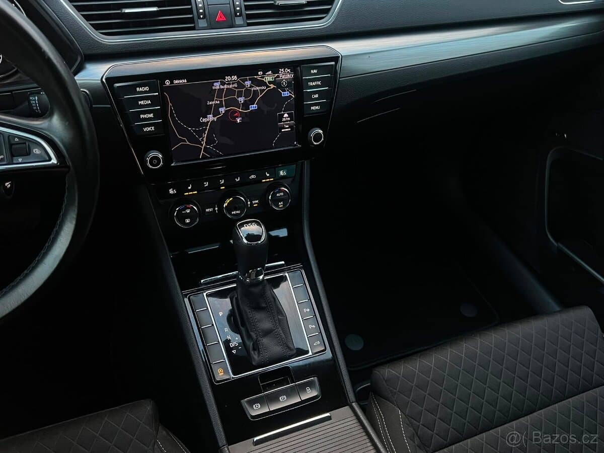 2017 Škoda SUPERB - 10