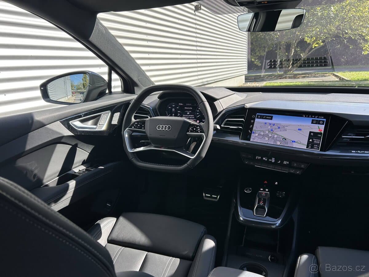 2025 Audi Q4 - 10